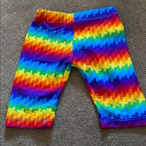 Trendy 2T  biker shorts/capri